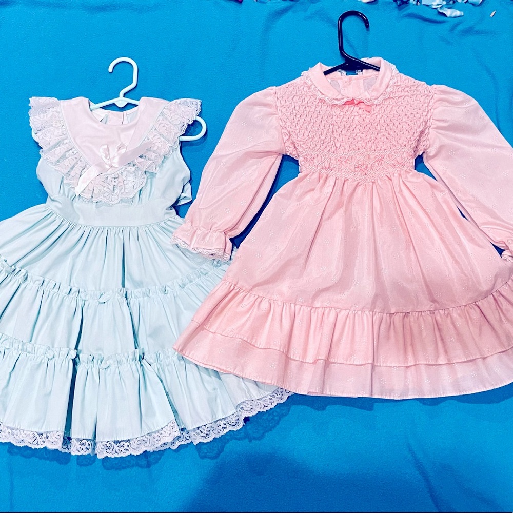 Vintage dresses lot